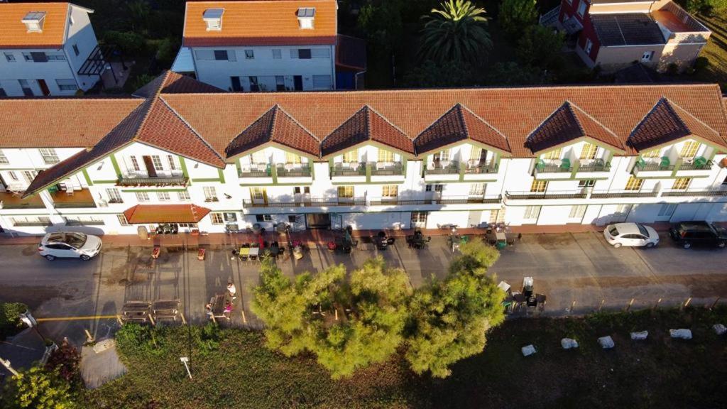 Hostal De Berria Hotel Santona Exterior photo